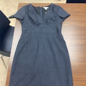 Beautiful Banana  Republic stretch, petite dress.